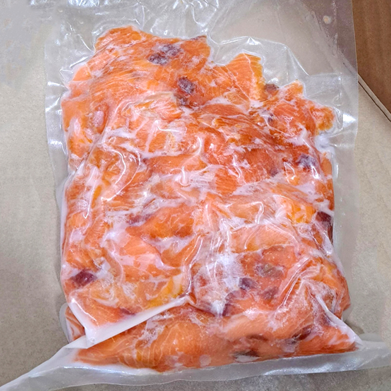 SALMÓN AHUMADO RETALES 20/1Kg.