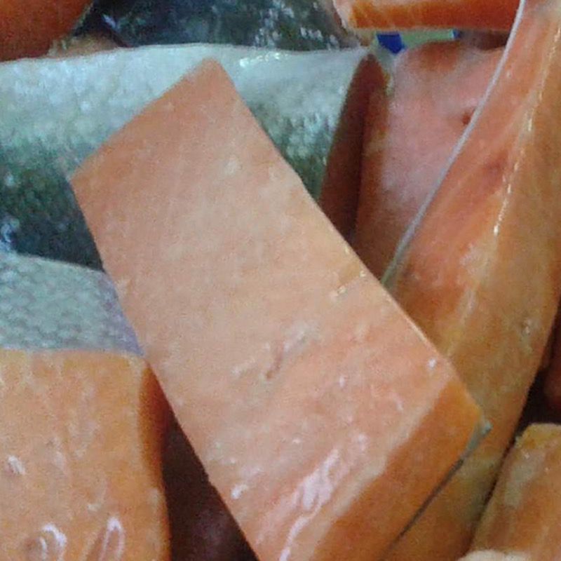 SALMÓ LLOM 20%(120-180g.) 7Kg.